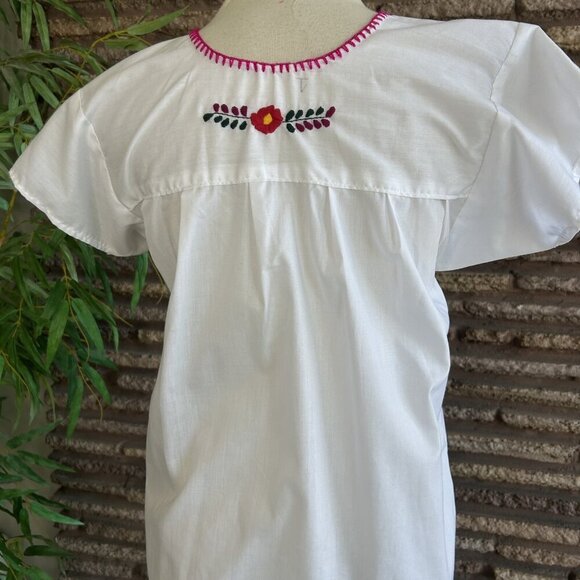 Vintage 80s Mexican Handmade Embroidered Peasant Dress - Picture 3 of 7